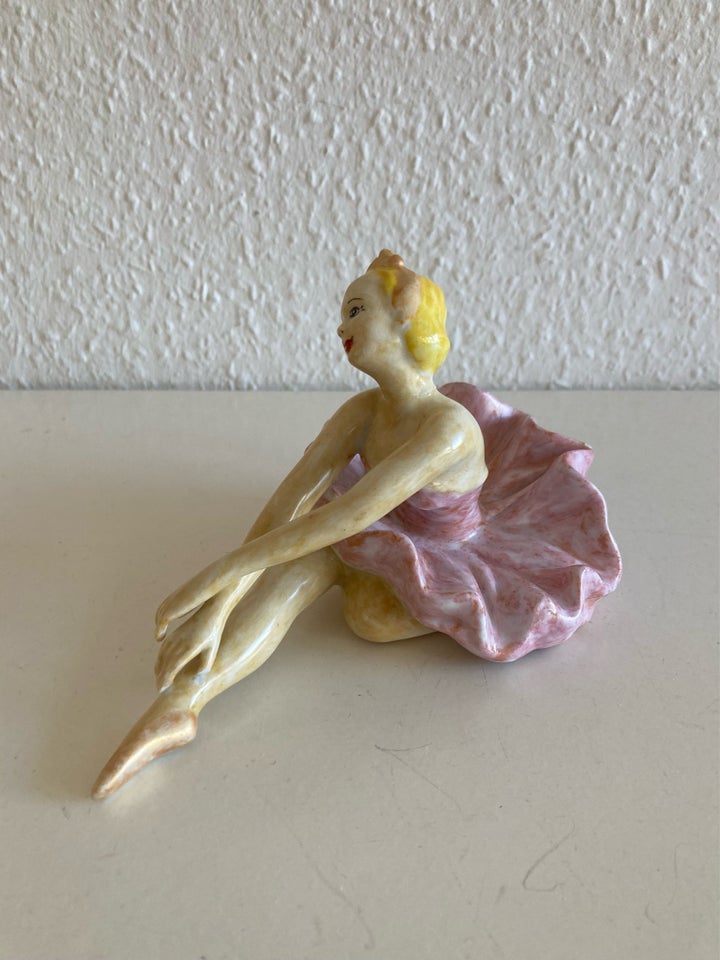 Gl Porcelænsfigur ballerina