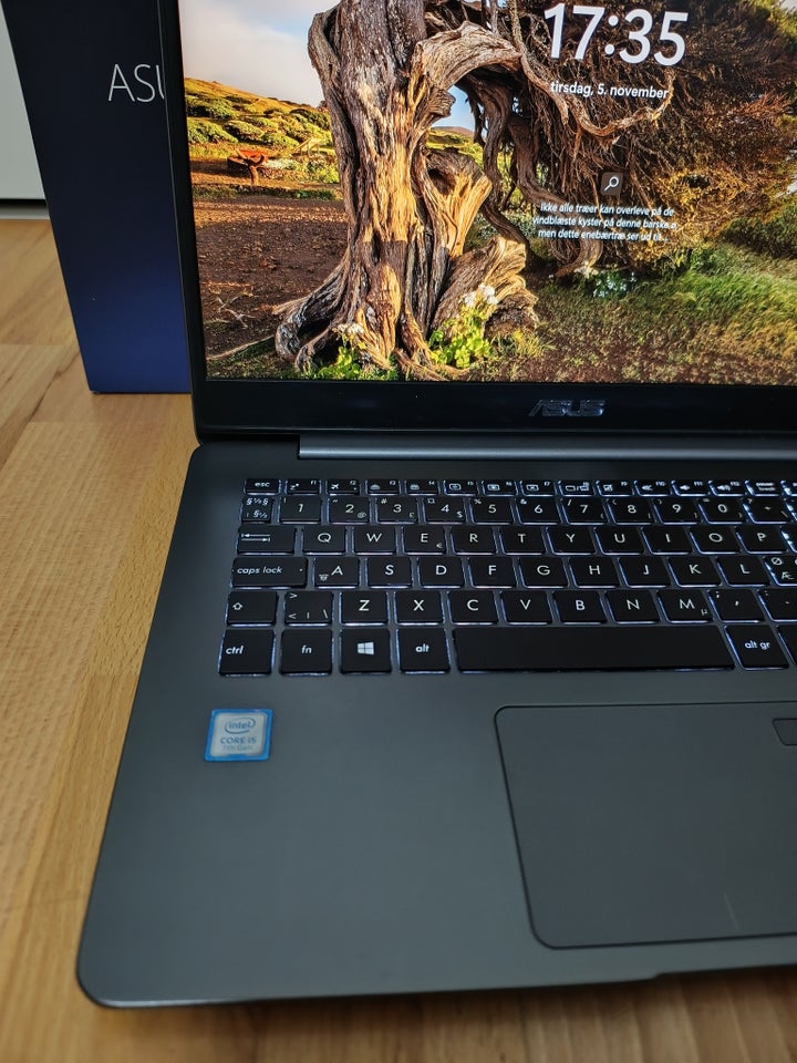 Asus ZenBook i5, 2,5 GHz, 8 GB ram