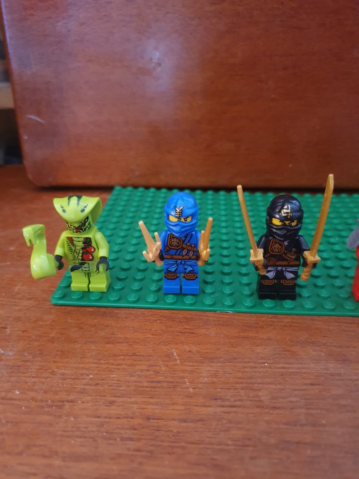 Lego Ninjago Figurer