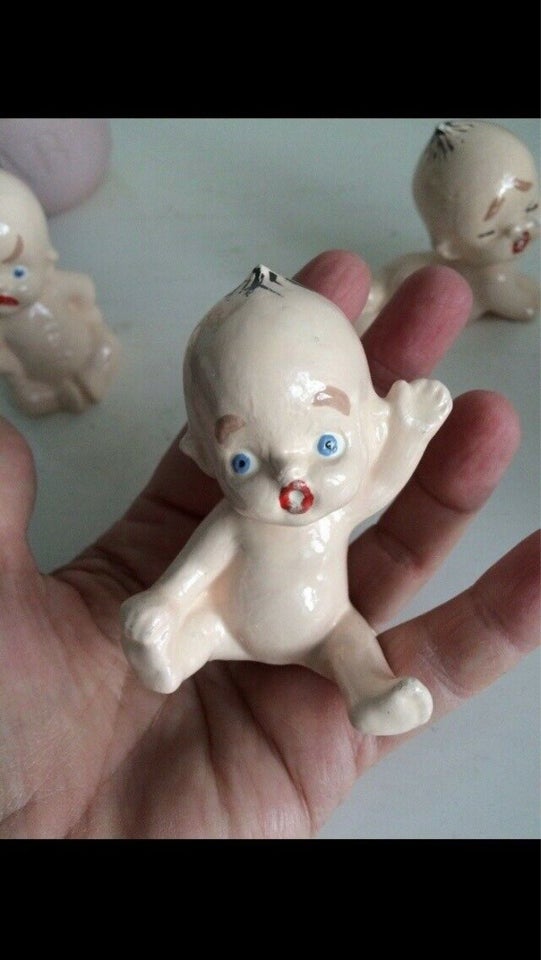 Baby figur