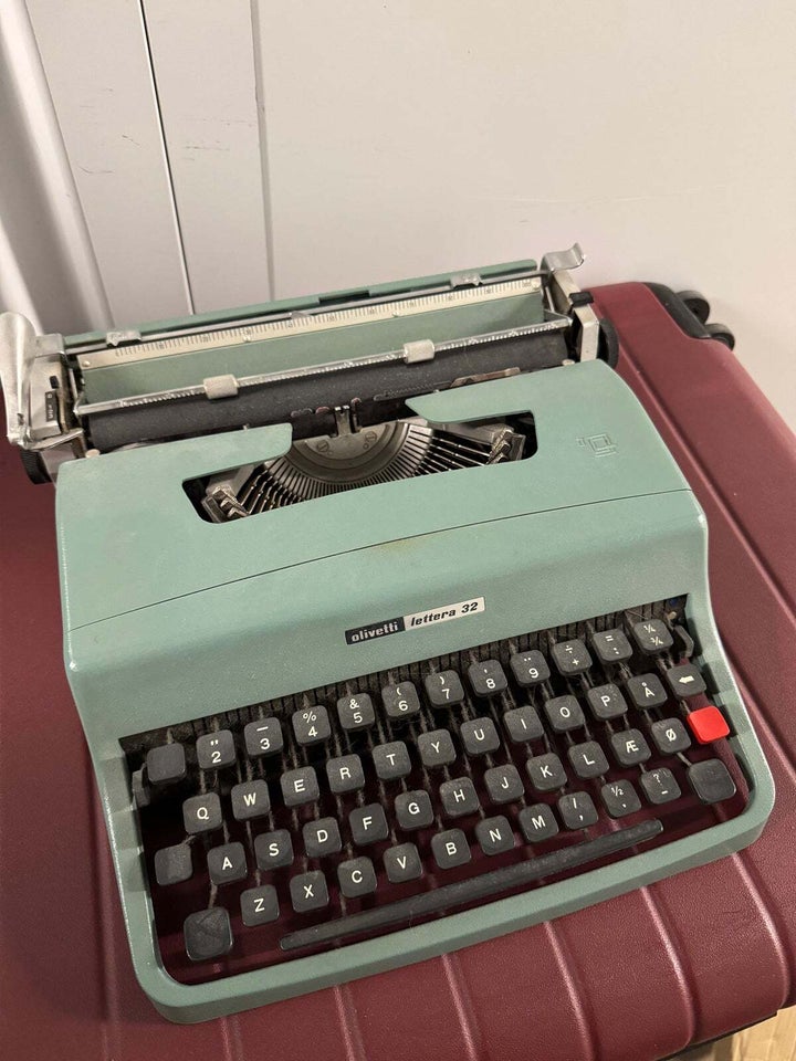 Skrivemaskine, Olivetti Lettera