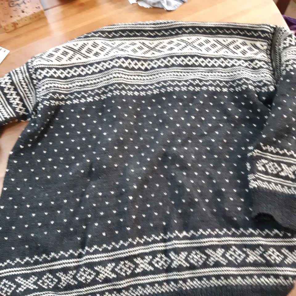 Cardigan, norsk retro, str. XL