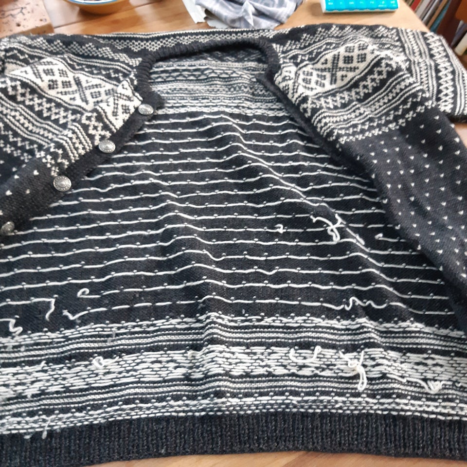 Cardigan, norsk retro, str. XL