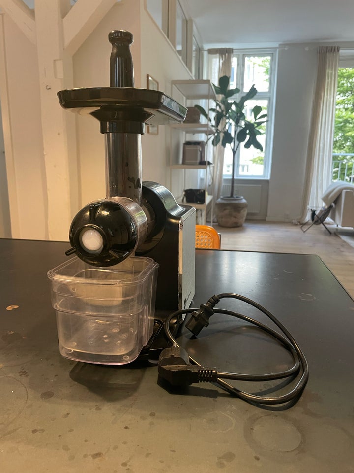 Juicemaskine / slow juicer, Wilfa