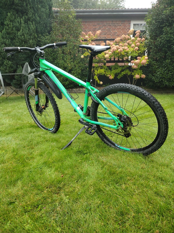 andet mærke MTB hardtail 26