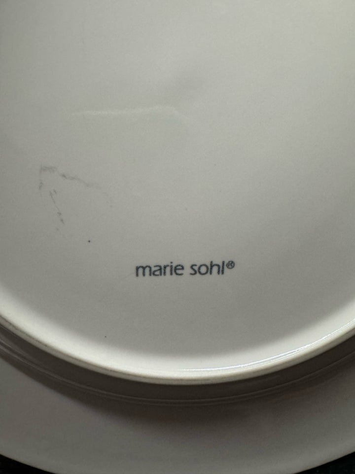 Andet 12 tallerkner Marie Sohl