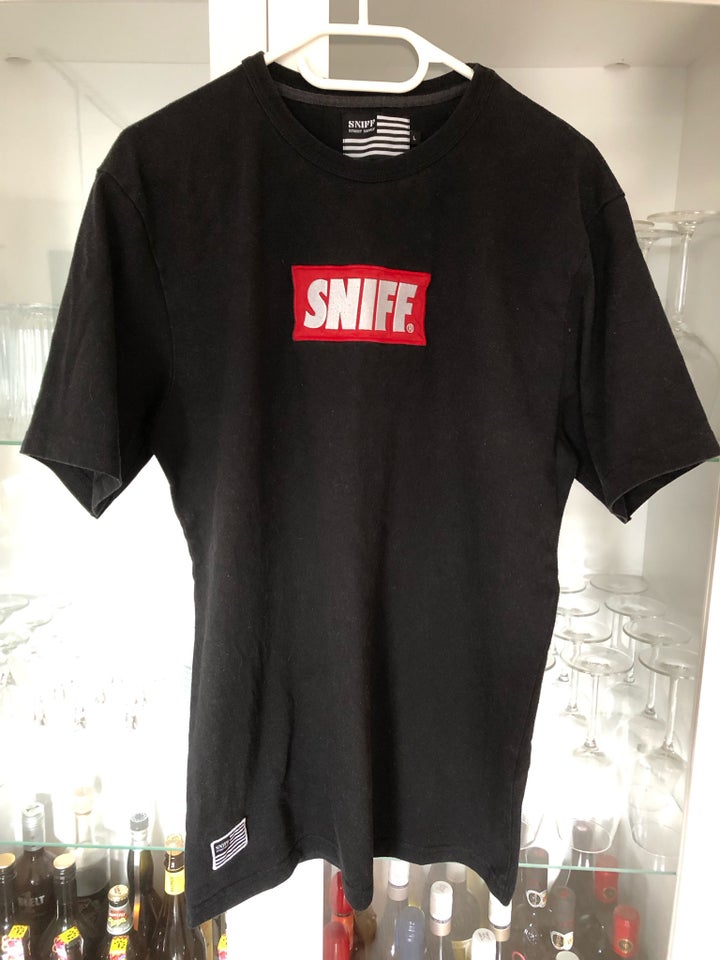 T-shirt, Sniff, str. L