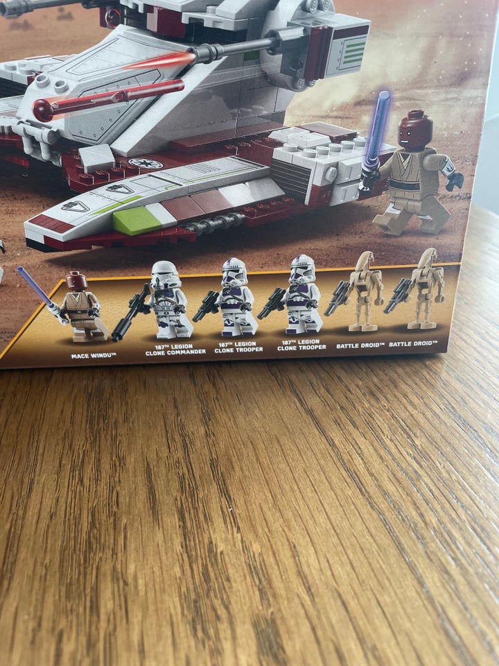 Lego Star Wars 75342 Republic