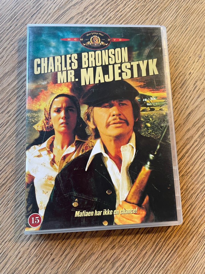 Mr Majestyk DVD action