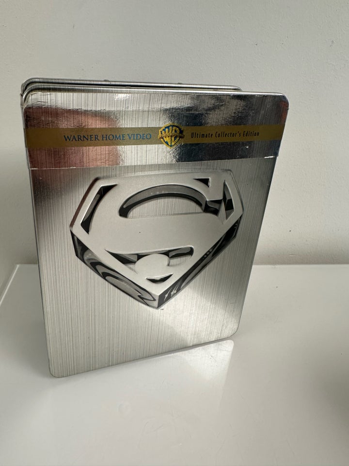 SUPERMAN - Ultimate collectors