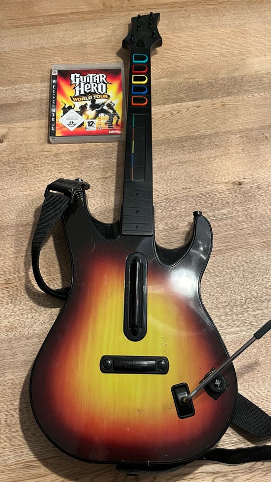 Guitar Hero spil og guitar PS3