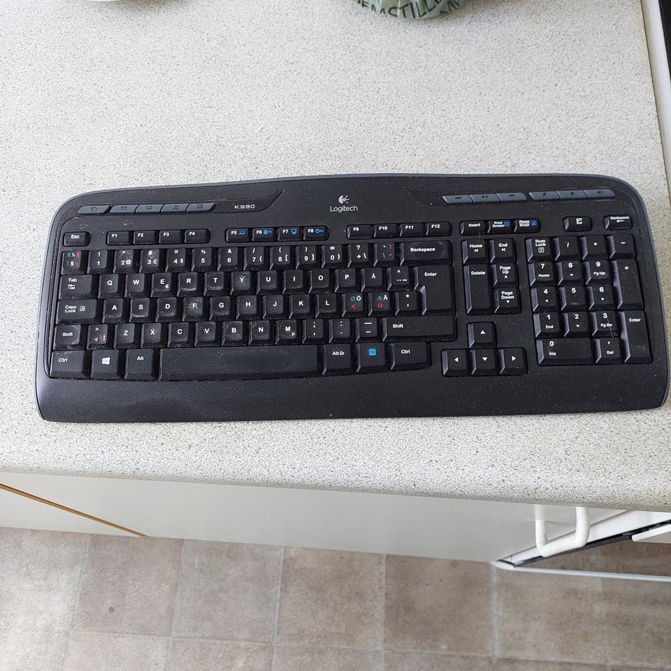 Tastatur Logitech K330