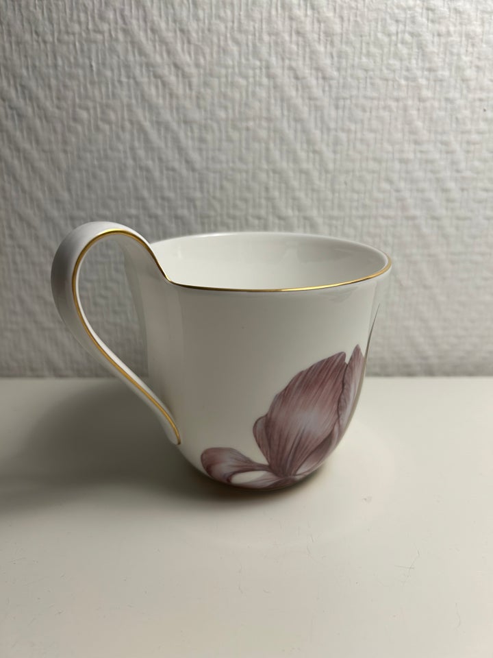 Porcelæn, Flora Højhankskop, Iris