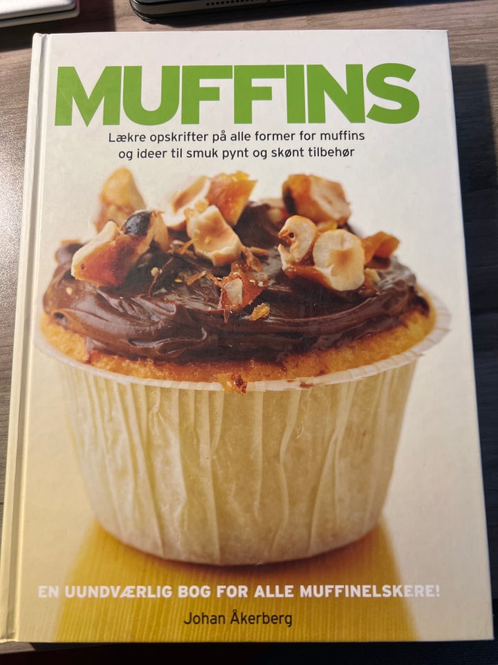 Muffins, Johan Åkerberg, emne: mad