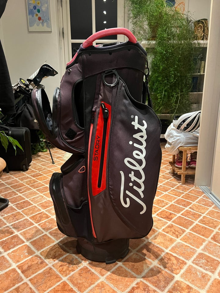 Andet golfudstyr, Titleist