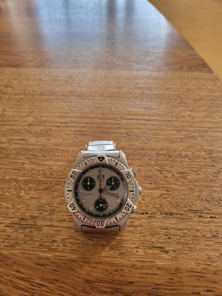 Herreur, Tag Heuer