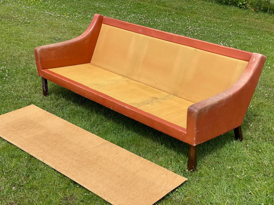 Anden arkitekt 3 personers sofa  3