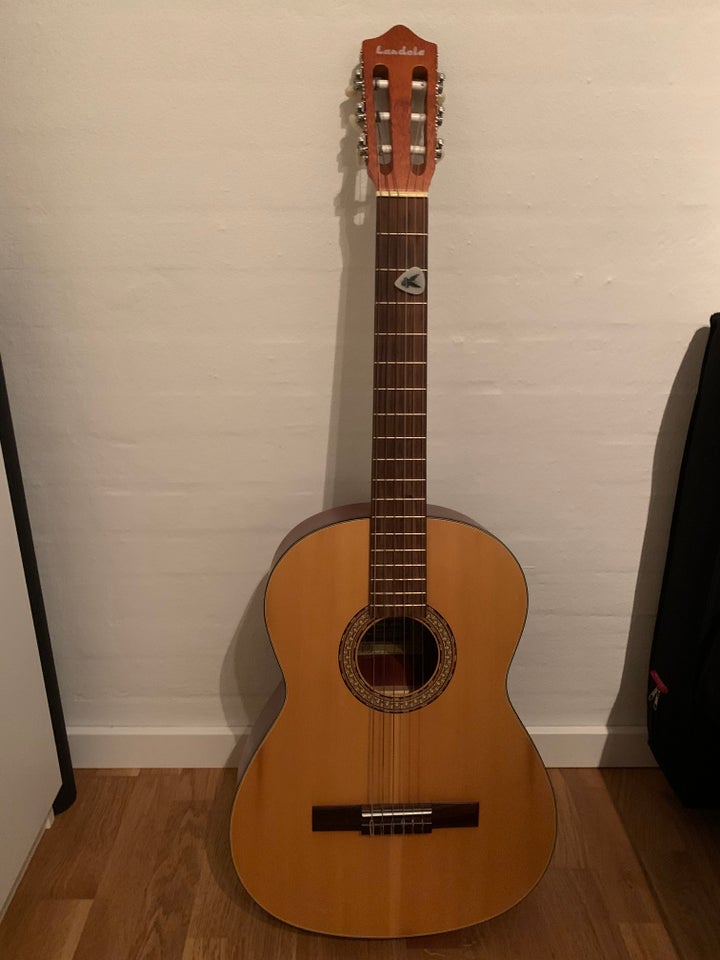 Rejse guitar, Landola C65m