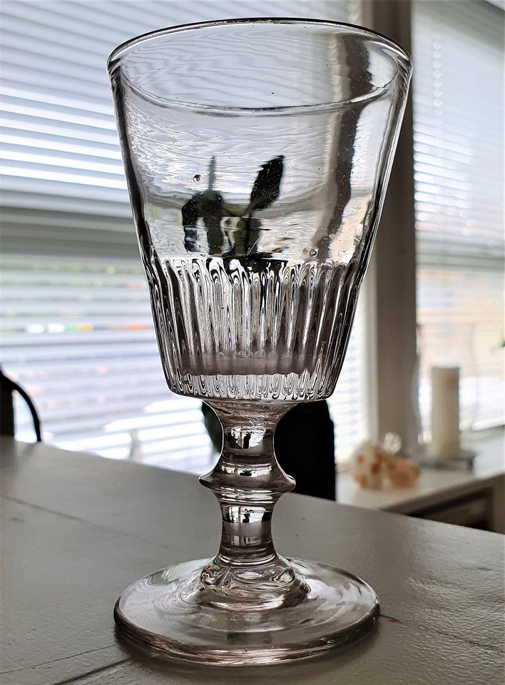 Glas, smukt 1800-tals riflet