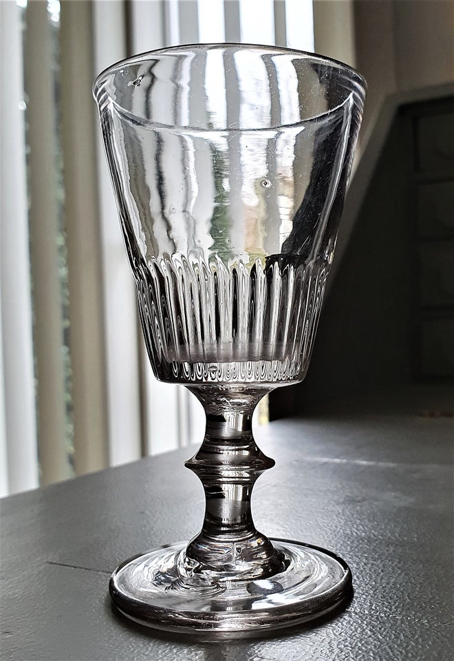 Glas, smukt 1800-tals riflet