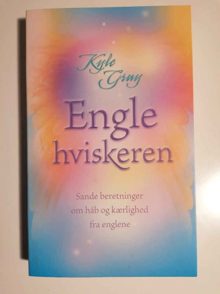 Engle Hviskeren, Kyle Gray, emne: