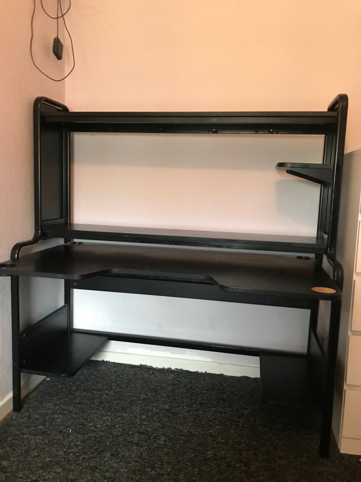 Computerbord FREDDE/Ikea  b: 140