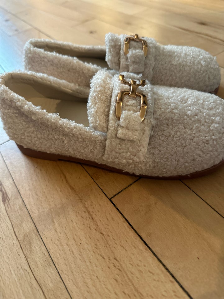 Loafers, str. 33, Ukendt .