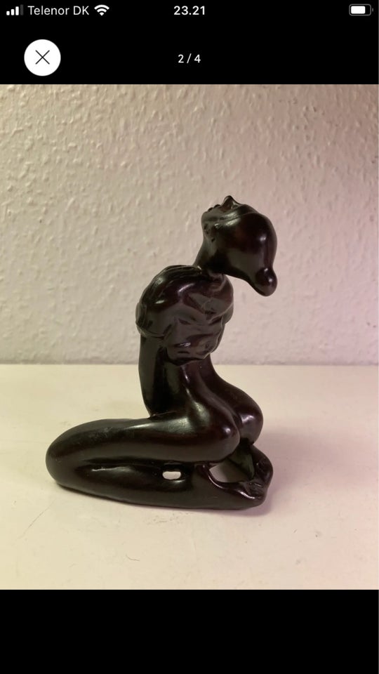 Erotisk skulptur kvinde nøgen