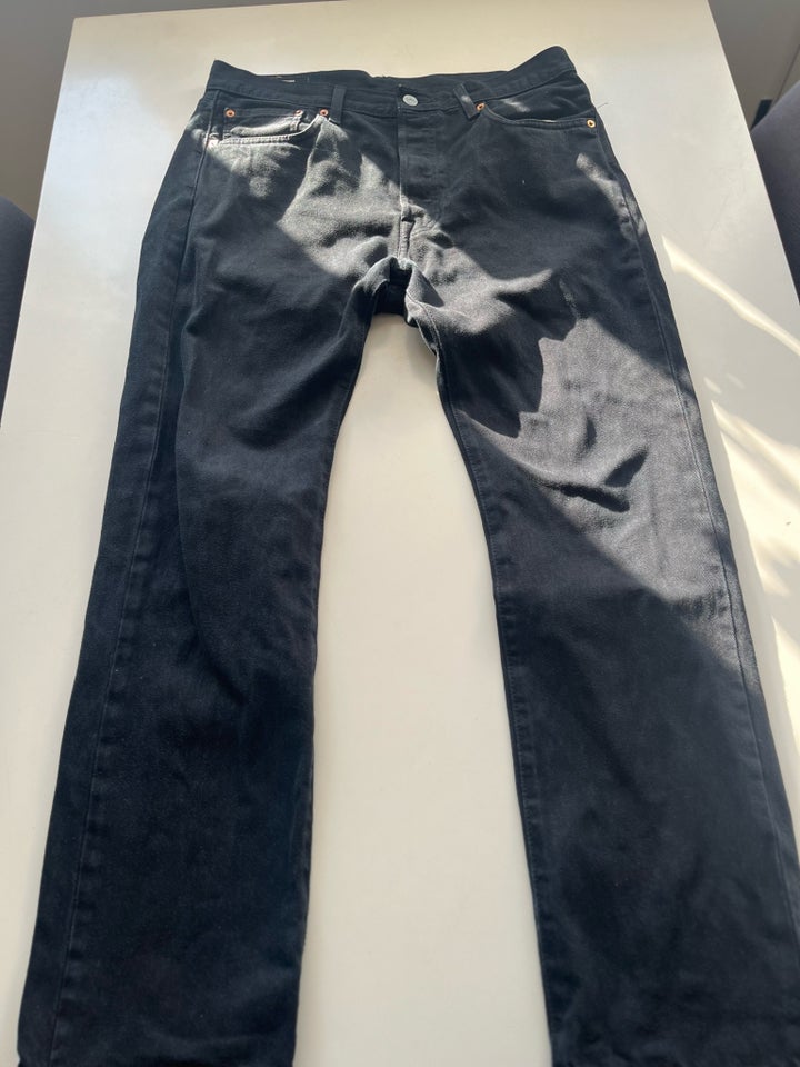 Jeans, Levis, str. 32