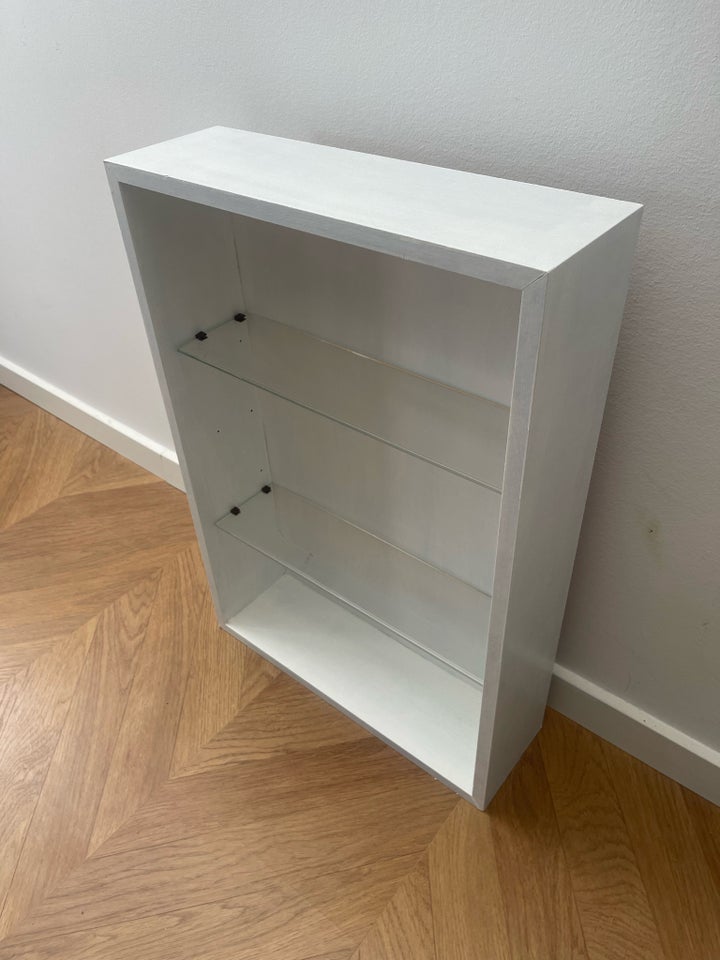 Reol, Dansk design , b: 45 d: 14 h: 64