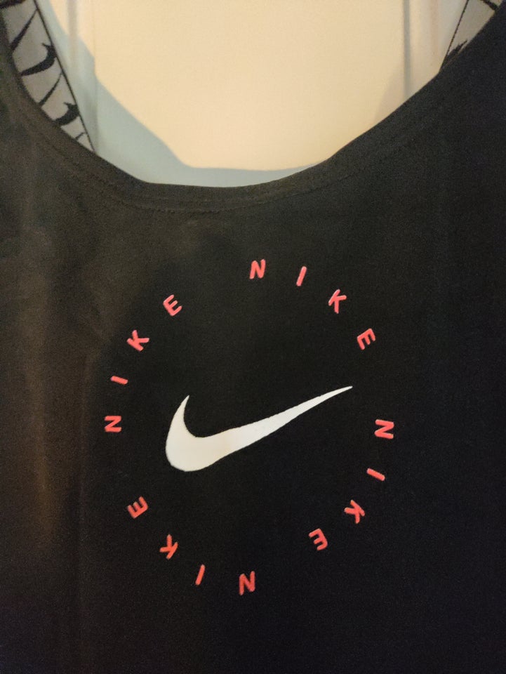 Badetøj, Badedragt, Nike