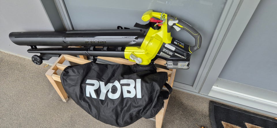 Løvblæser, Ryobi