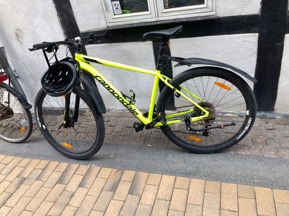 Cannondale hardtail 21 gear