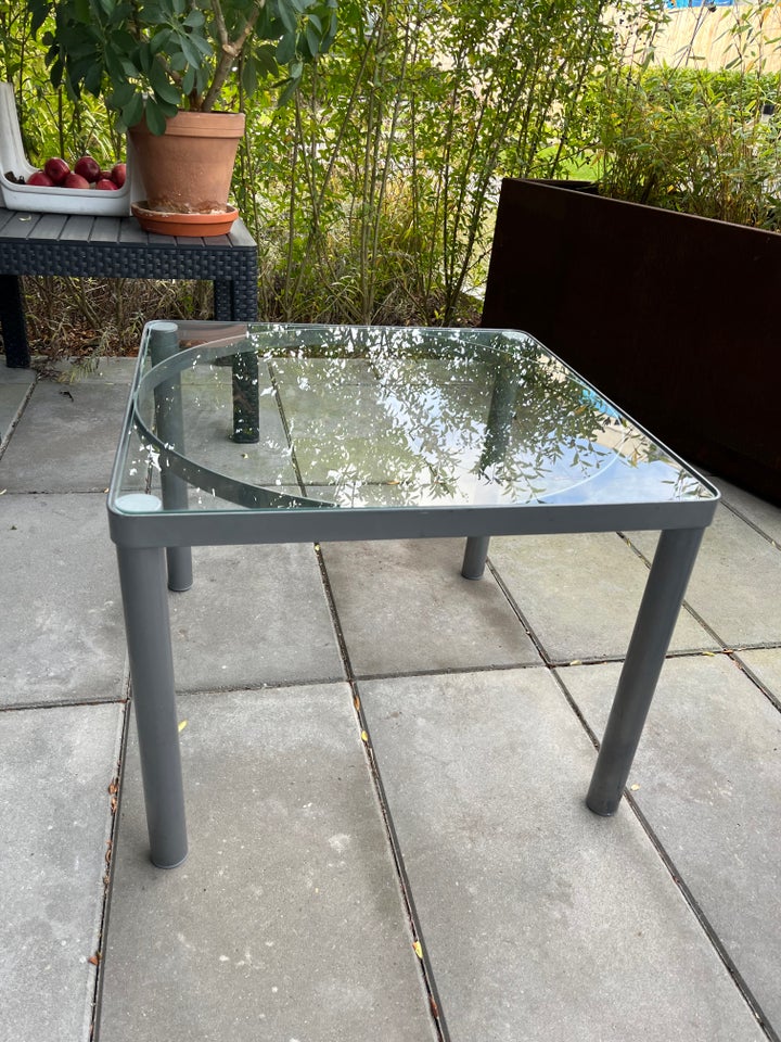 Glasbord, aluminium, b: 55 l: 55 h: