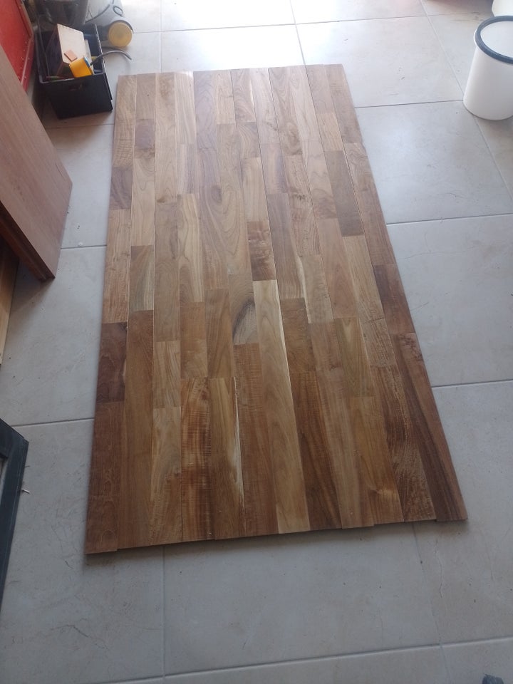 Parket  Teak massiv