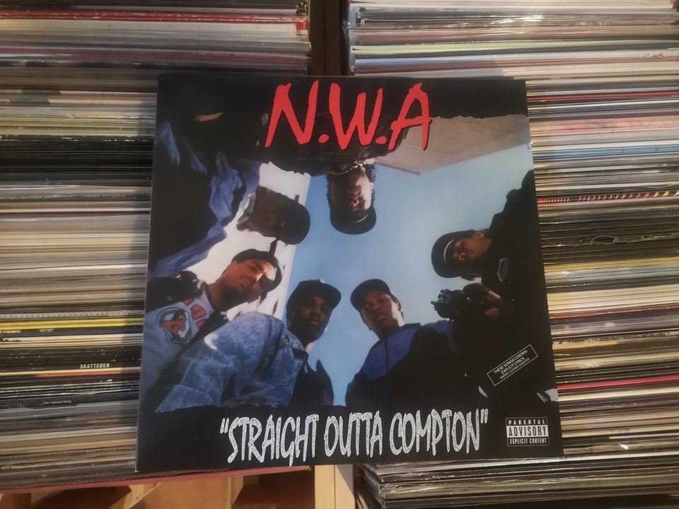 LP, N.W.A., Straight Outta Compton