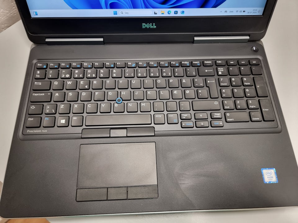 Dell Precision 7520 God