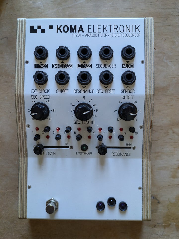 Analogt filter/Sequencer, KOMA