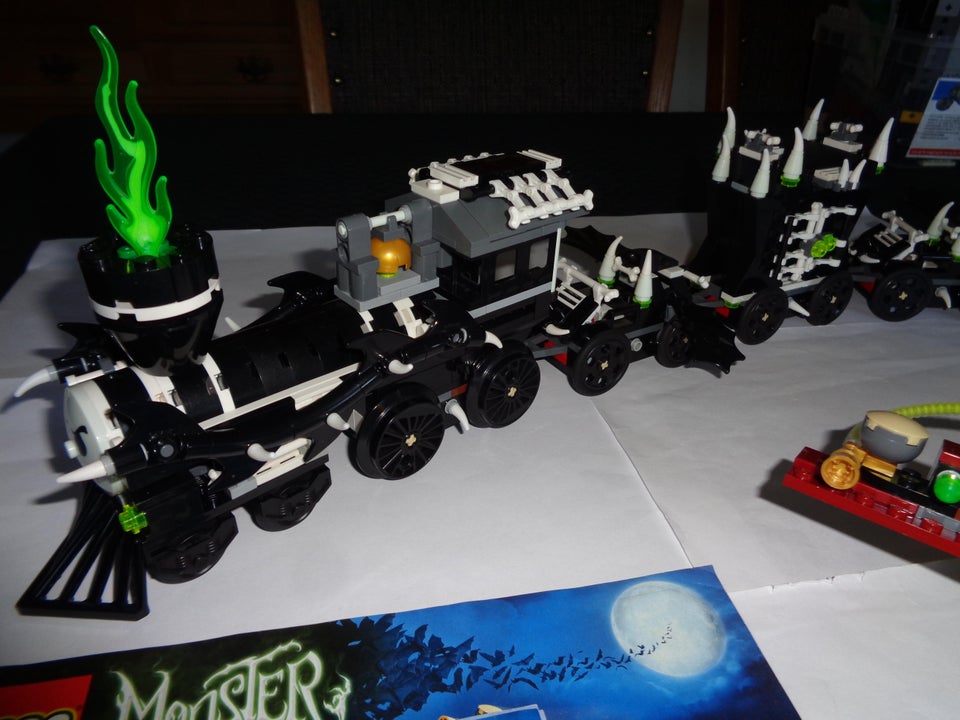 Lego Monster Fighters 9467