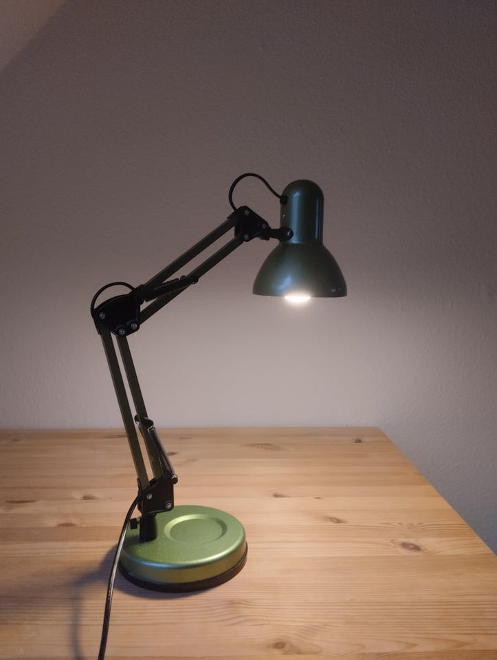 Skrivebordslampe