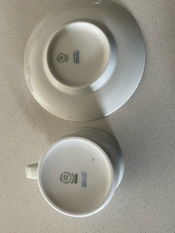 Porcelæn, Hvid Domino kaffekop