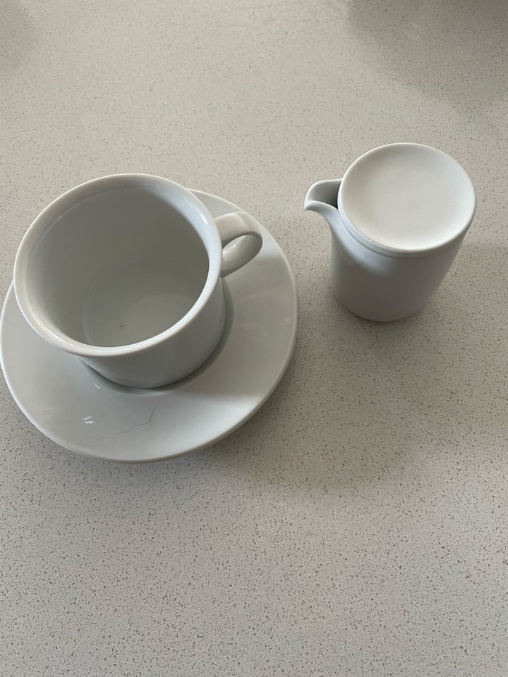 Porcelæn, Hvid Domino kaffekop