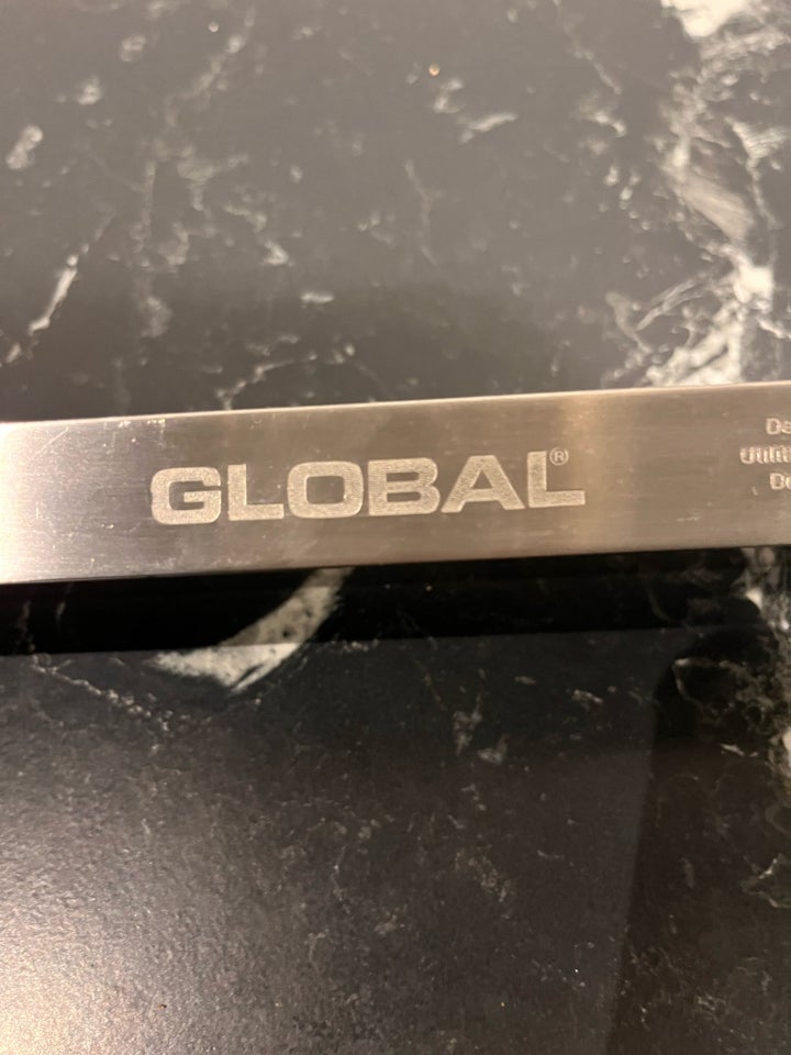 Knivmagnet, Global