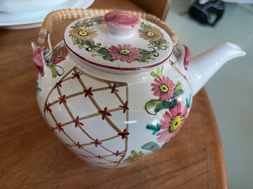 Porcelæn Sydlandsk tepotte til