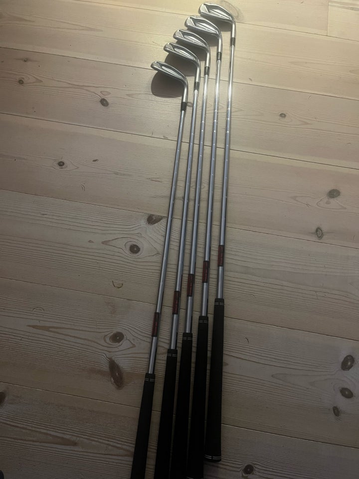 Stål golfjern, Mizuno