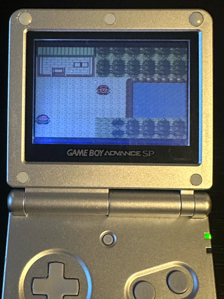 Pokemon Gold med Ho-Oh til Game Boy,