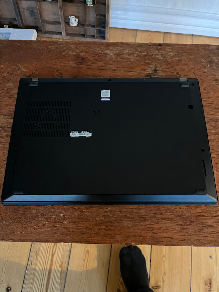 Lenovo Thinkpad t490s, i7-8665u,