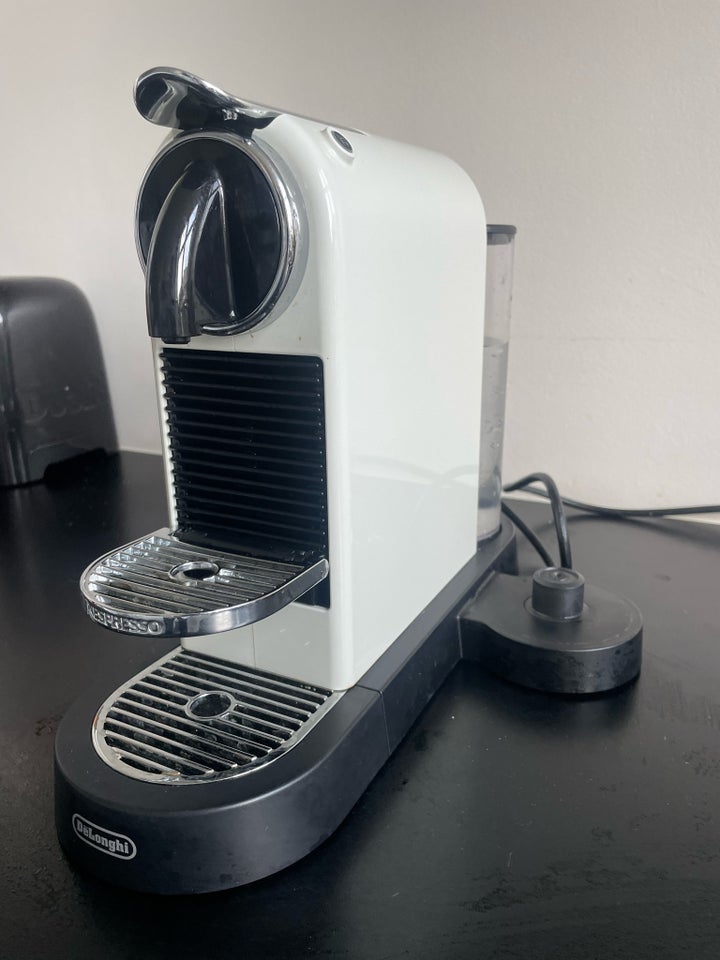 Nespresso Kaffemaskine