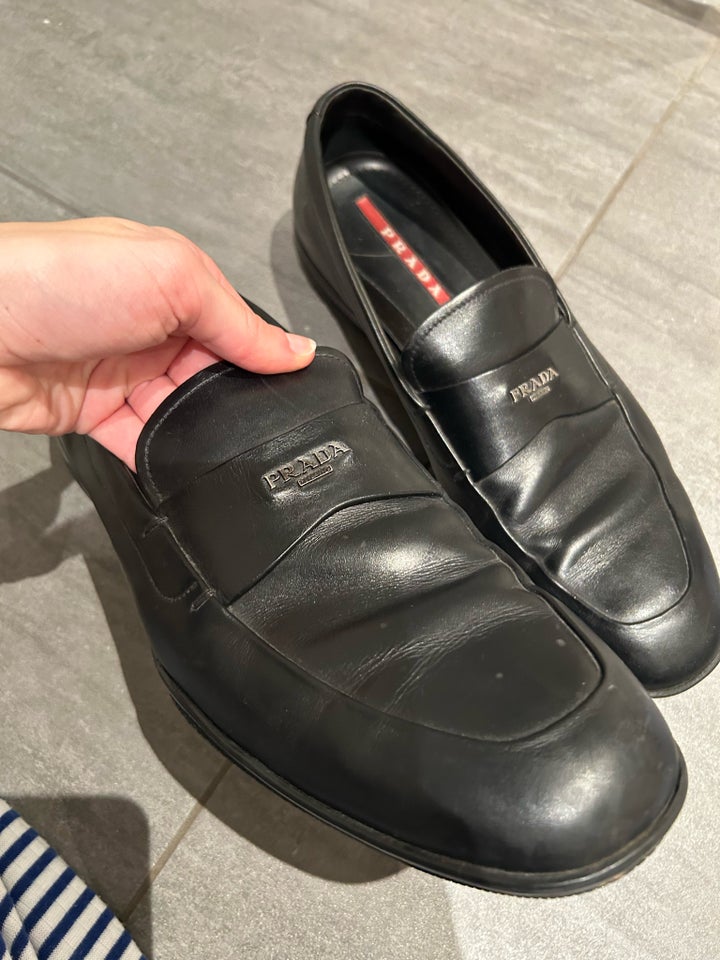 Loafers, Prada, str. 46