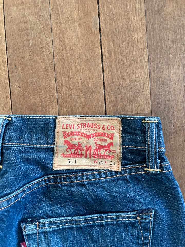 Jeans, Levis501, str. 30